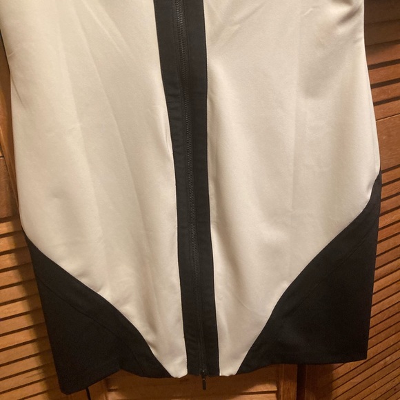 Marisa Kenson Collection Tiffany Ivory & Black Short Sleeve Dress - Picture 12 of 16